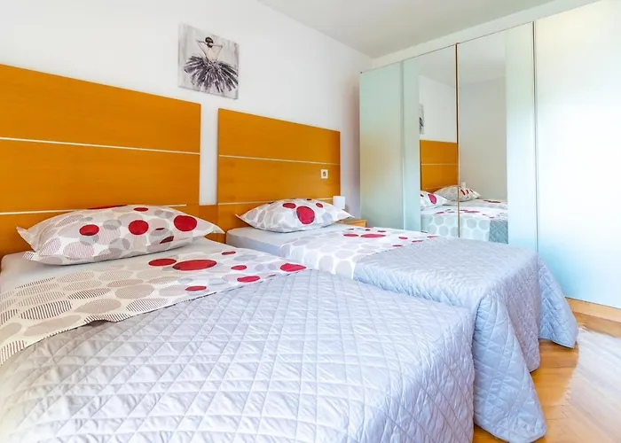 4 & 6 Appartamento Makarska