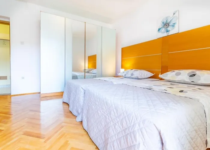 4 & 6 Appartamento Makarska