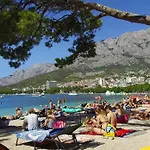4 & 6 Makarska