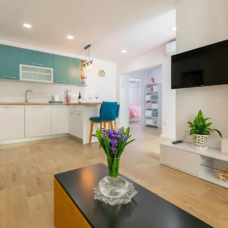 4 & 6 Appartamento Makarska