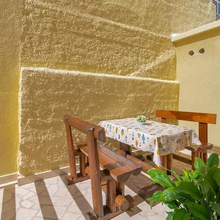 Appartamento 4 & 6 Makarska