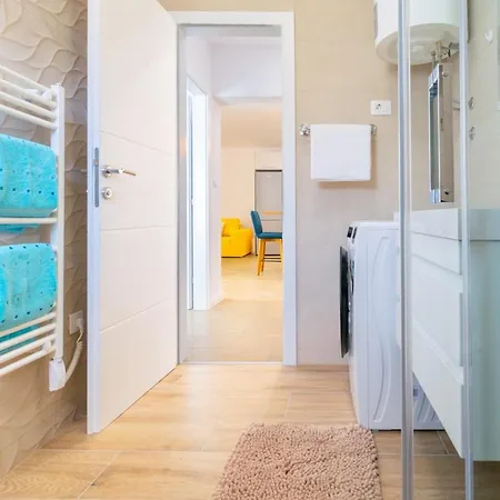 4 & 6 Appartamento Makarska