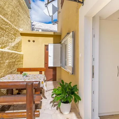 Appartamento 4 & 6 Makarska